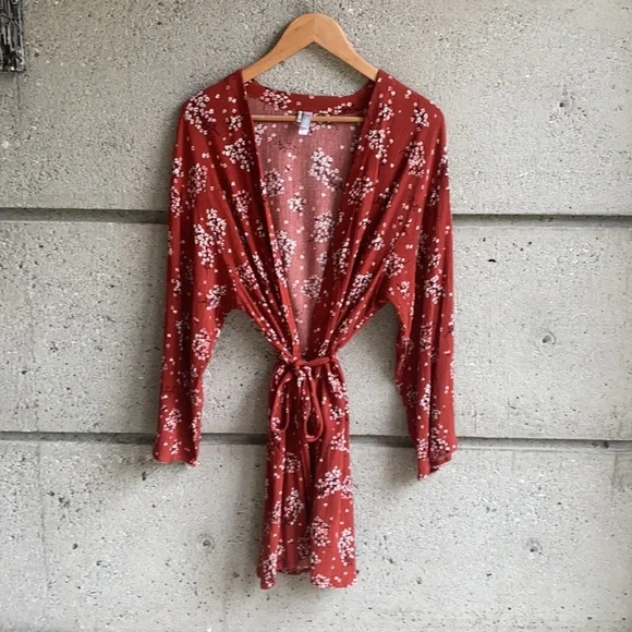 Miiyu Robe from Simons - Picture 1 of 12